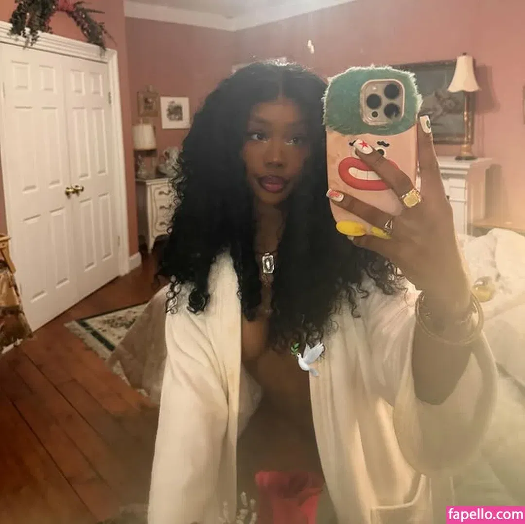 SZA Onlyfans Photo Gallery 