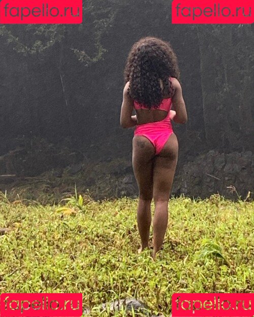 SZA Onlyfans Photo Gallery 