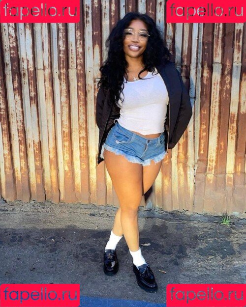 SZA Onlyfans Photo Gallery 