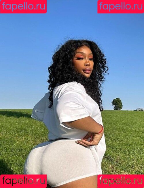 SZA Onlyfans Photo Gallery 