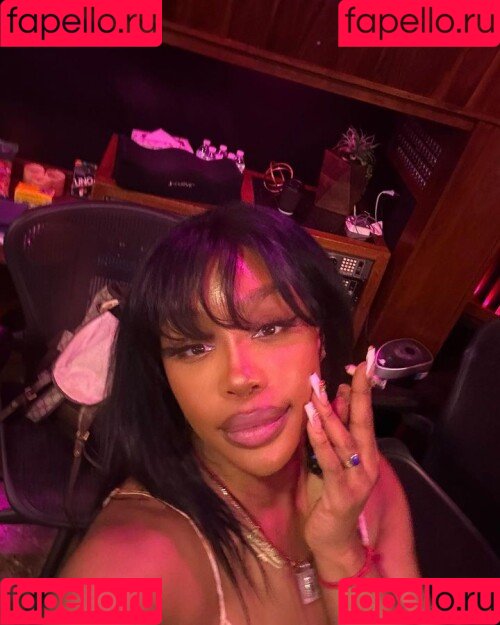 SZA Onlyfans Photo Gallery 