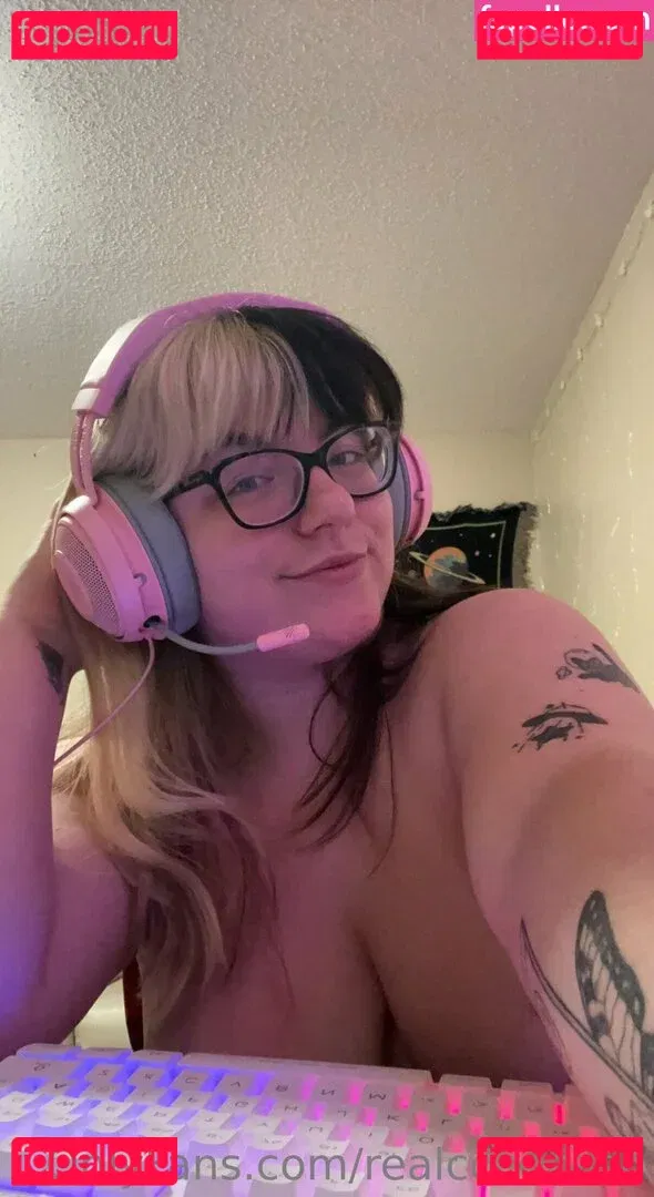 realcococash Onlyfans Photo Gallery 