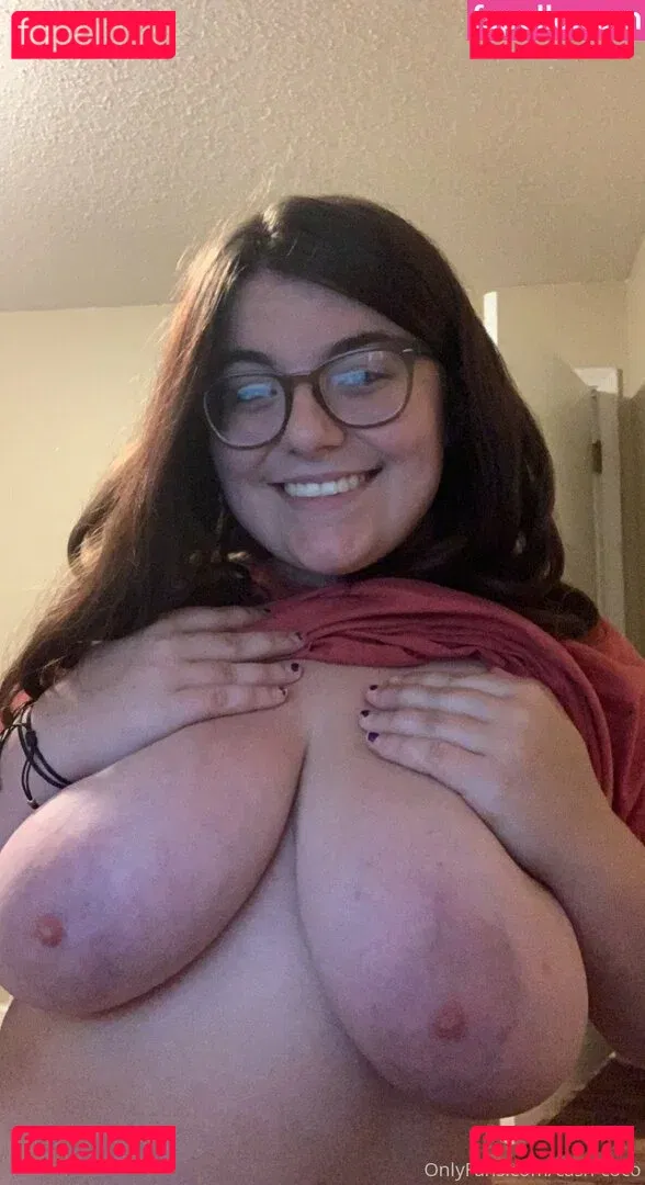 realcococash Onlyfans Photo Gallery 