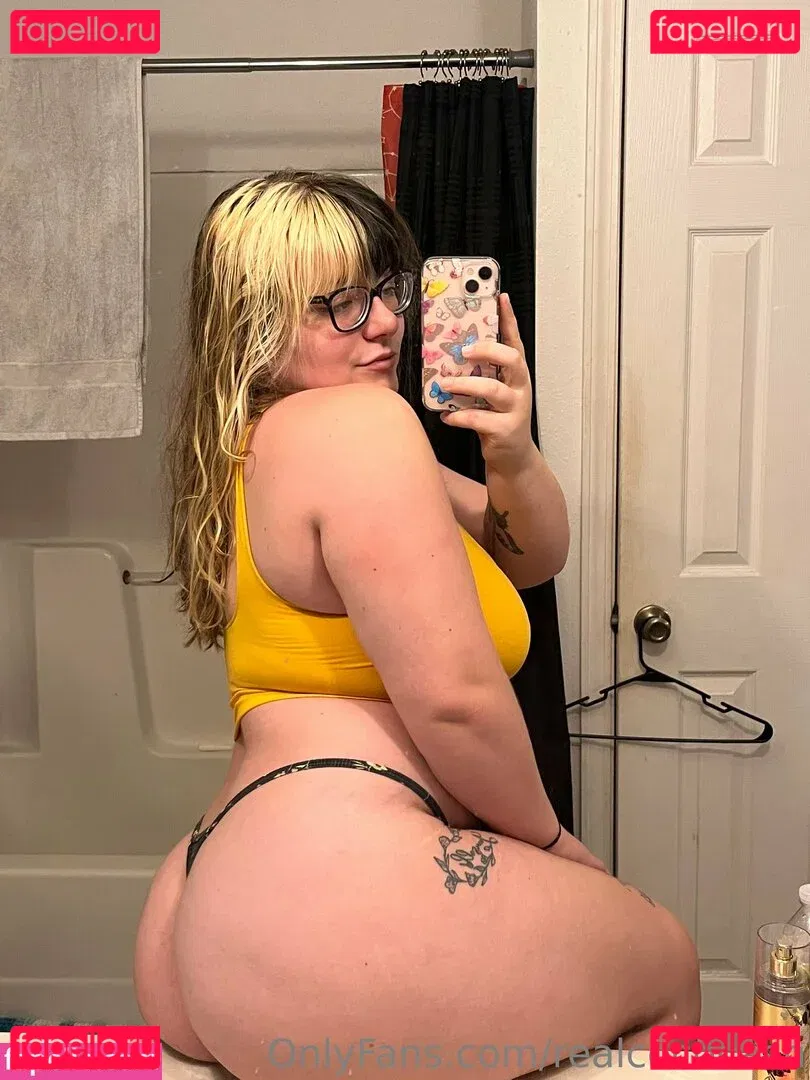 realcococash Onlyfans Photo Gallery 