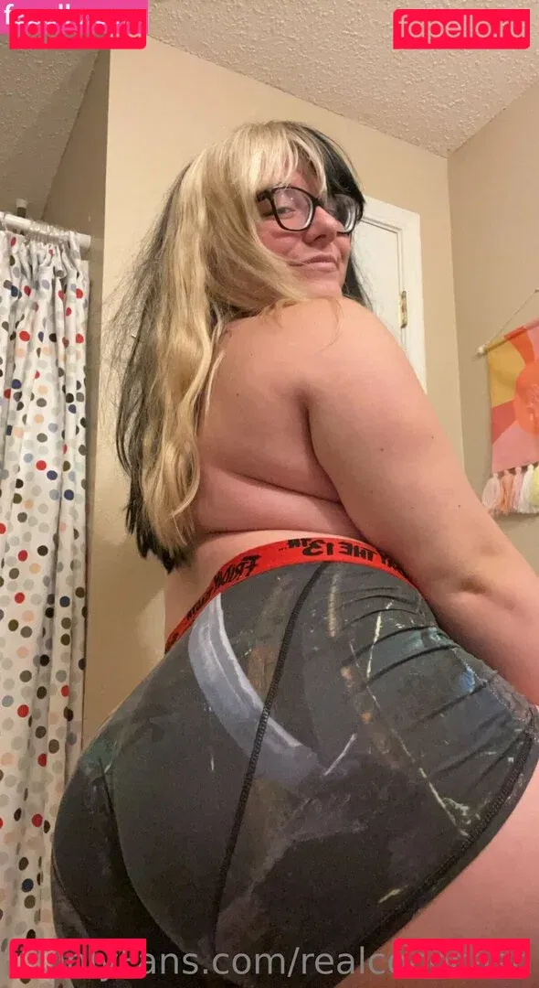 realcococash Onlyfans Photo Gallery 