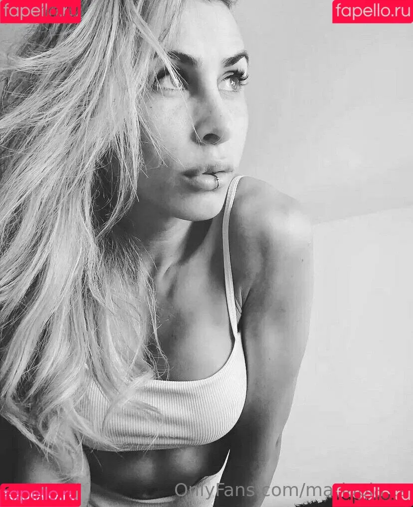 mariapia.ts Onlyfans Photo Gallery 