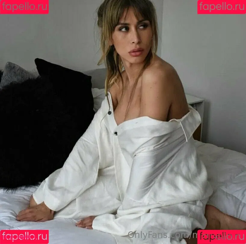 mariapia.ts Onlyfans Photo Gallery 