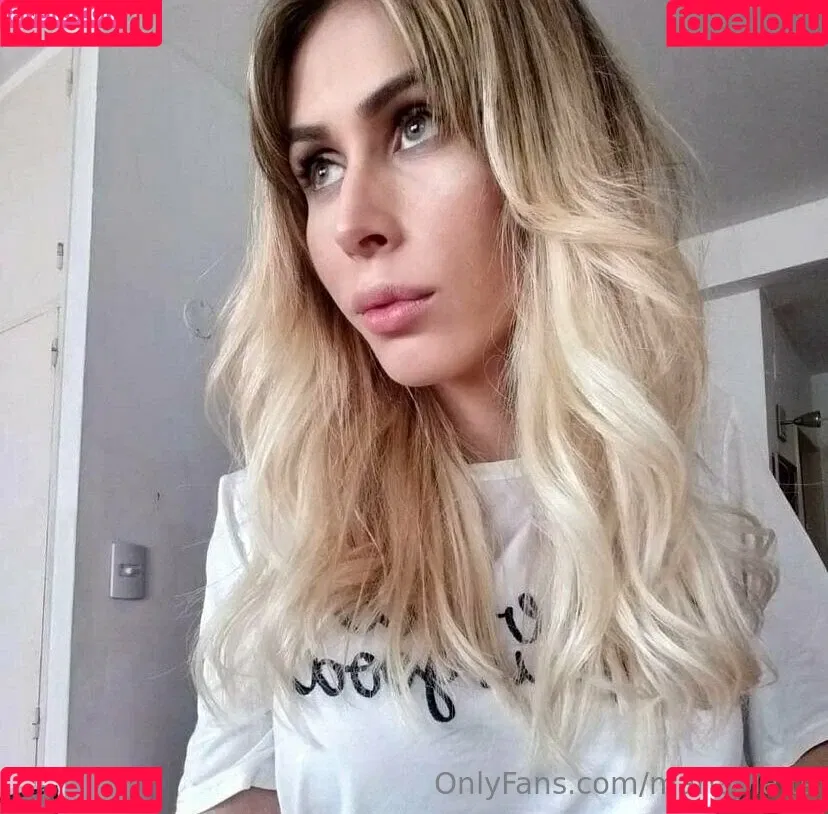 mariapia.ts Onlyfans Photo Gallery 