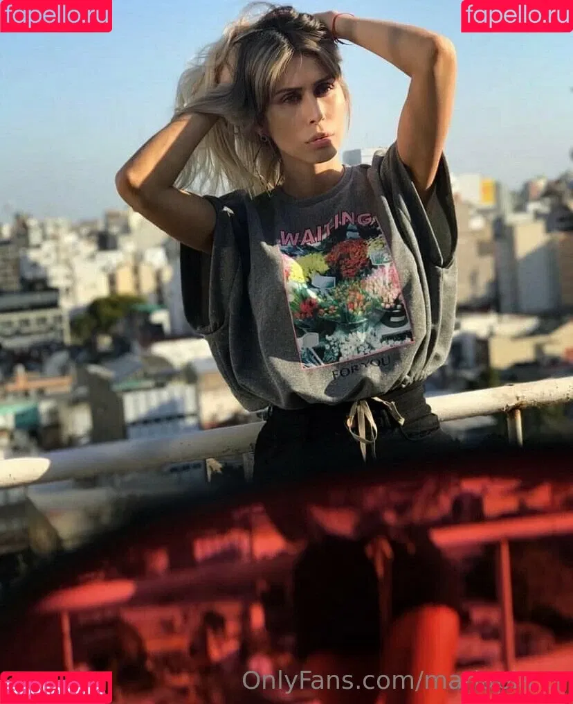 mariapia.ts Onlyfans Photo Gallery 