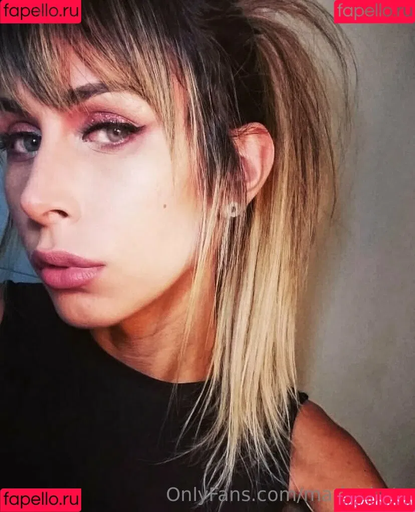 mariapia.ts Onlyfans Photo Gallery 