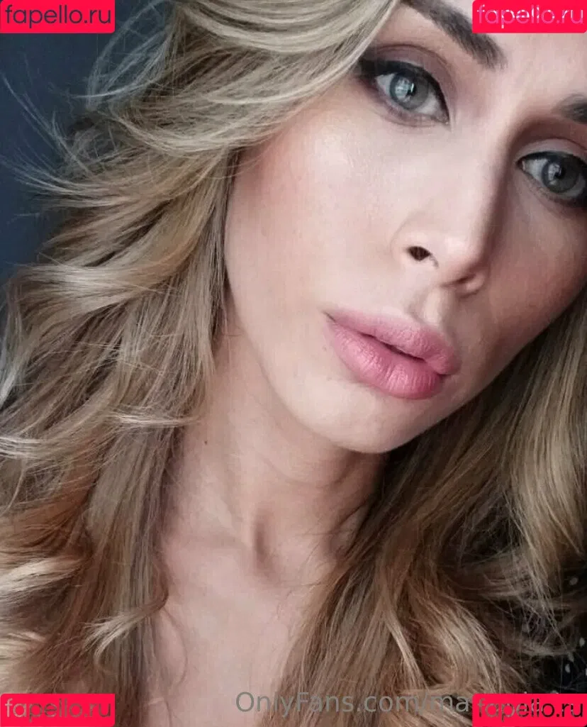 mariapia.ts Onlyfans Photo Gallery 