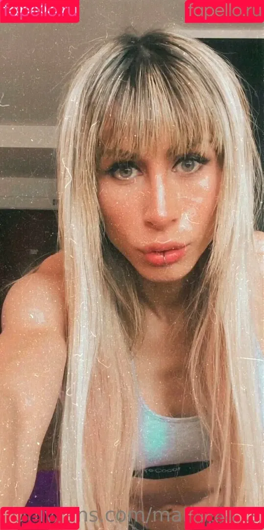 mariapia.ts Onlyfans Photo Gallery 