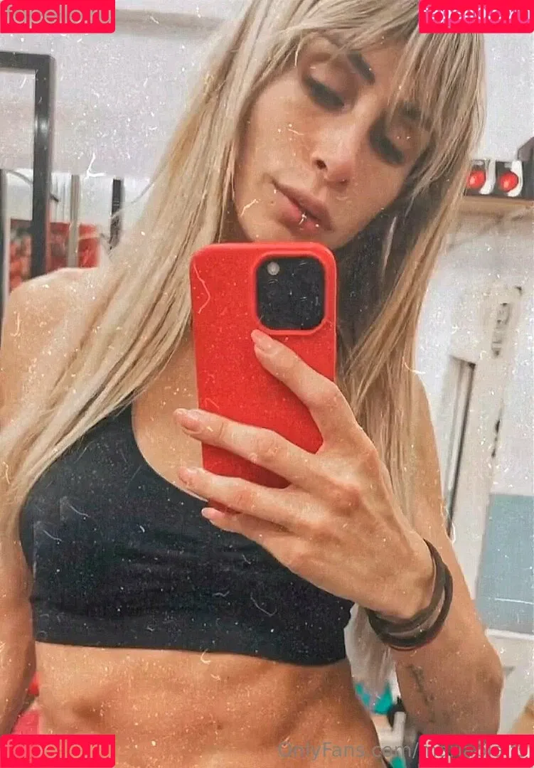 mariapia.ts Onlyfans Photo Gallery 