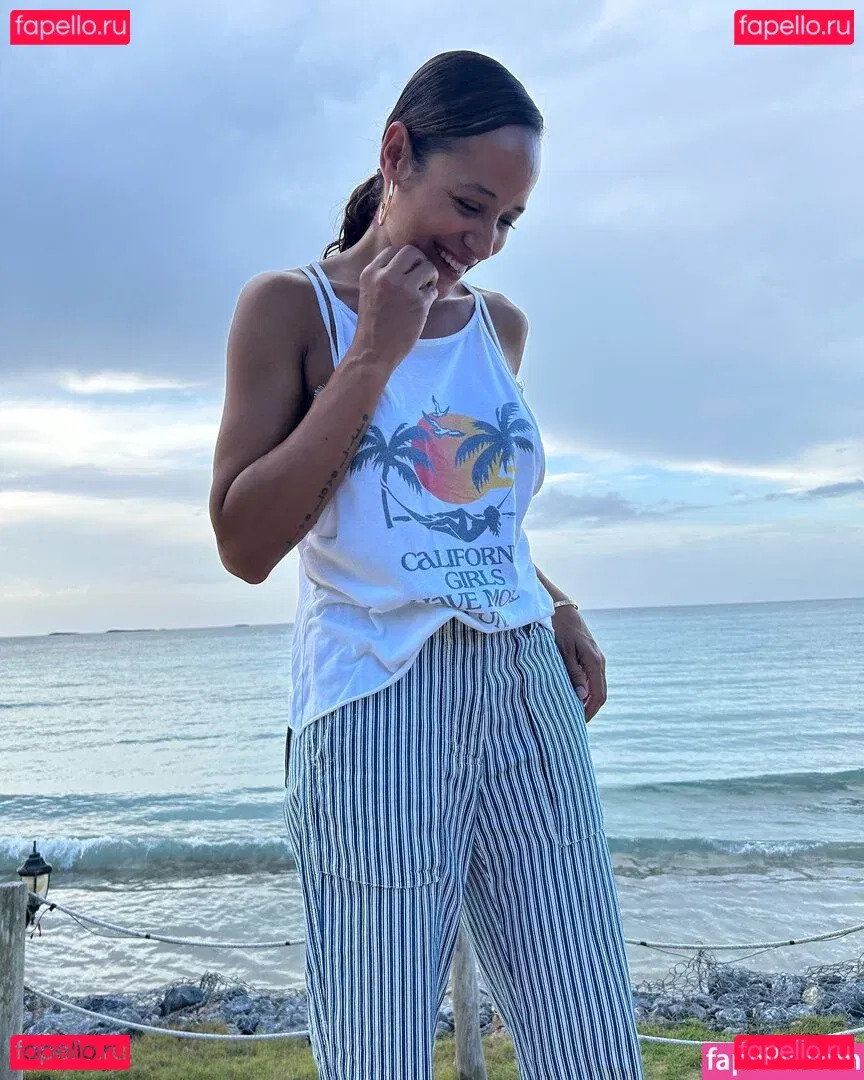 Dania Ramirez Onlyfans Photo Gallery 