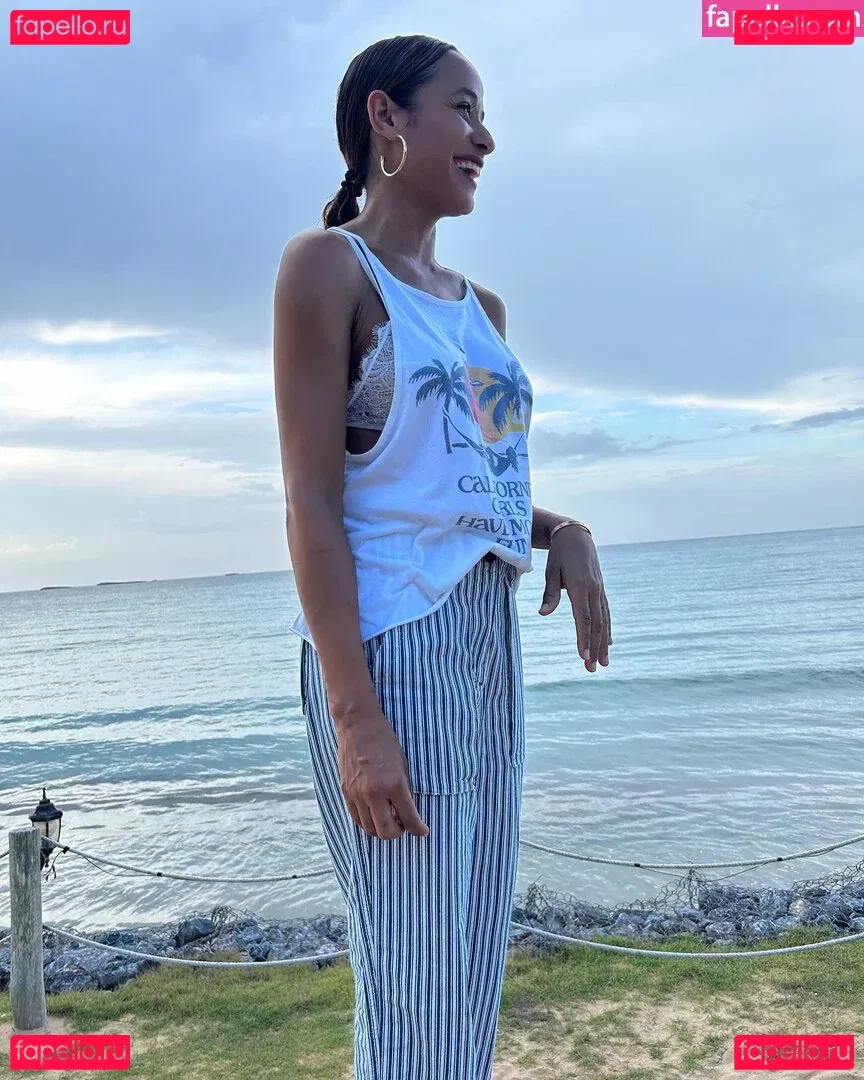 Dania Ramirez Onlyfans Photo Gallery 