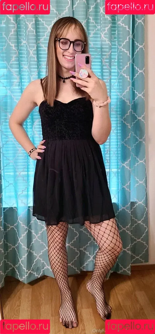Nurse Kay Onlyfans Photo Gallery 