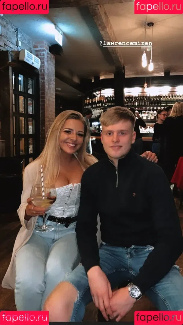 Chloe Ilsley Onlyfans Photo Gallery 