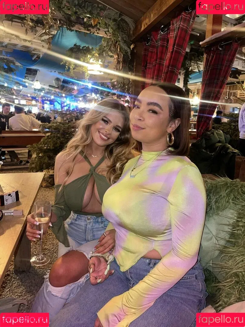 Chloe Ilsley Onlyfans Photo Gallery 