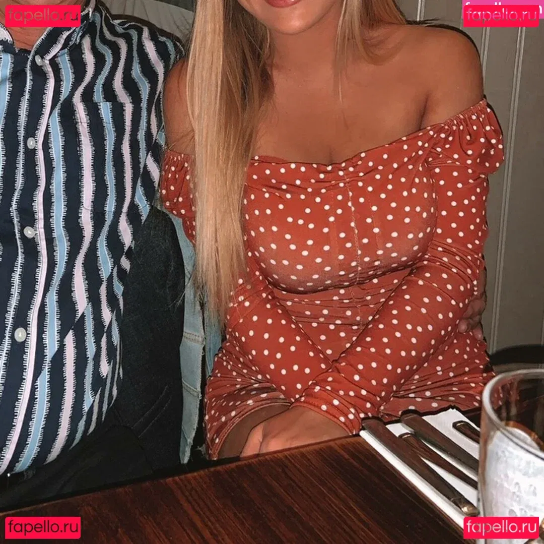 Chloe Ilsley Onlyfans Photo Gallery 