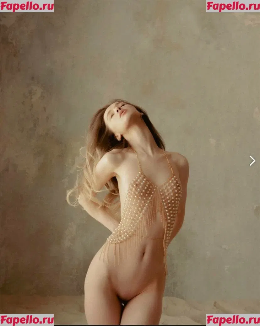 Anna Tsaralunga Onlyfans Photo Gallery 