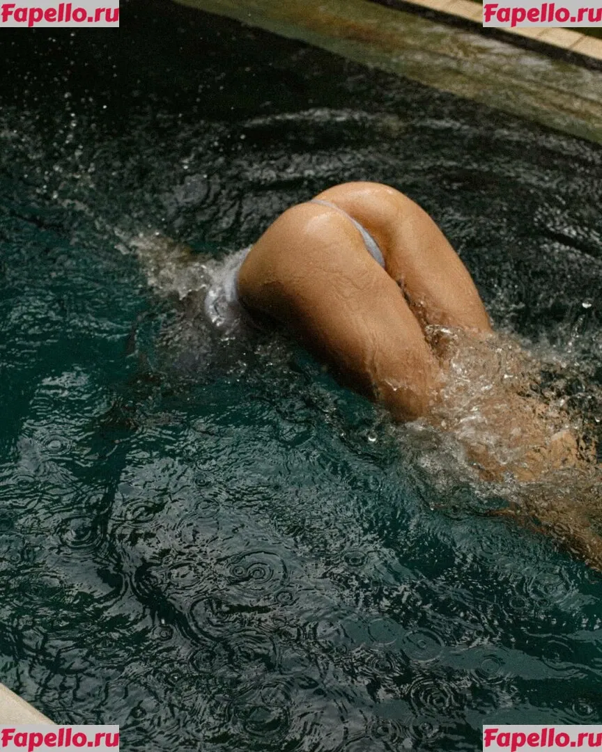 Anna Tsaralunga Onlyfans Photo Gallery 