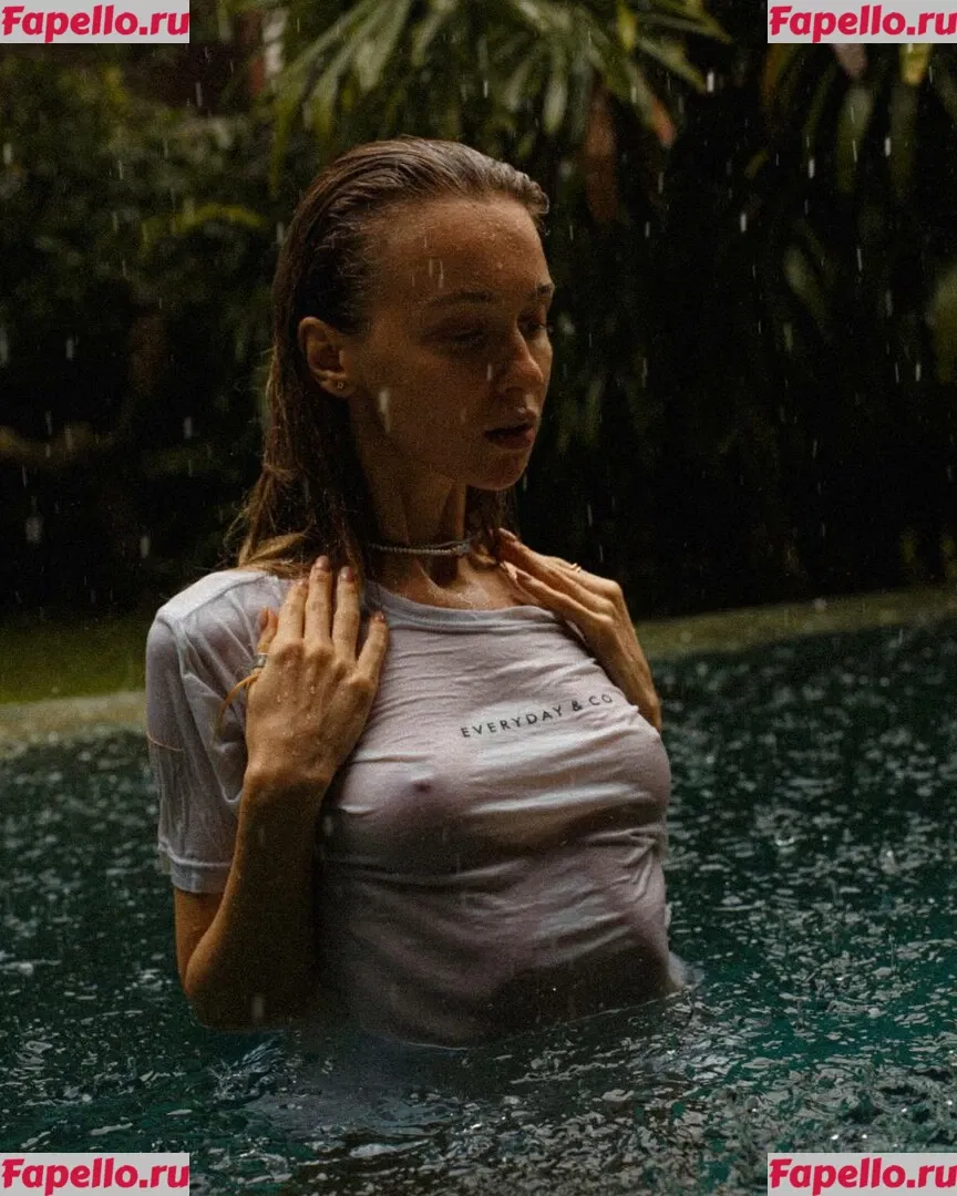 Anna Tsaralunga Onlyfans Photo Gallery 