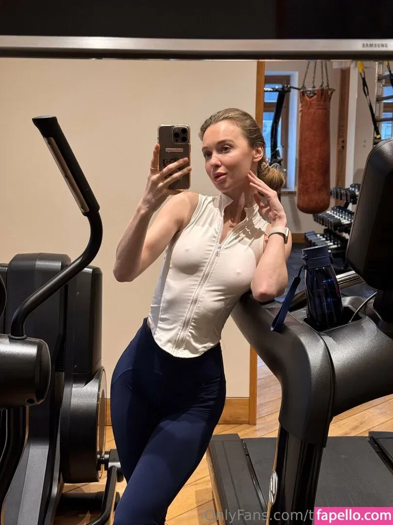 Anna Tsaralunga Onlyfans Photo Gallery 