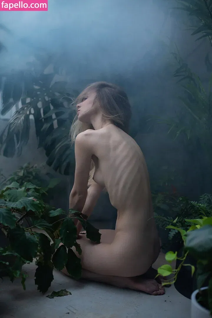 Anna Tsaralunga Onlyfans Photo Gallery 