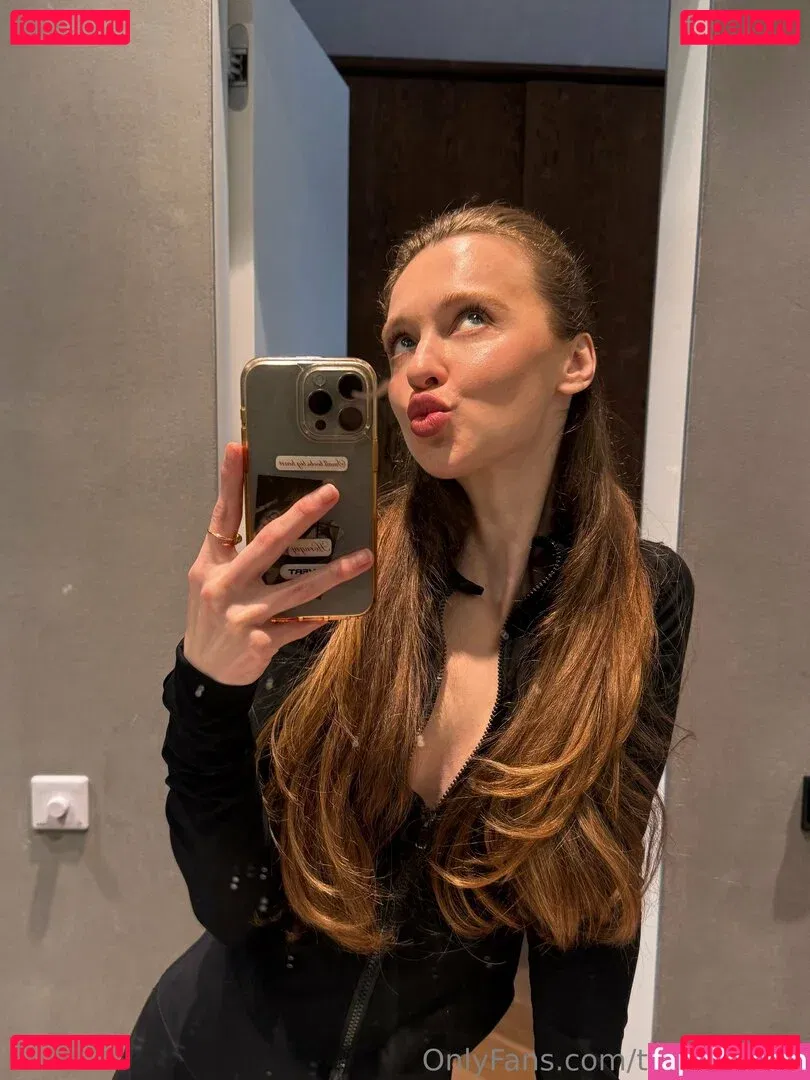 Anna Tsaralunga Onlyfans Photo Gallery 