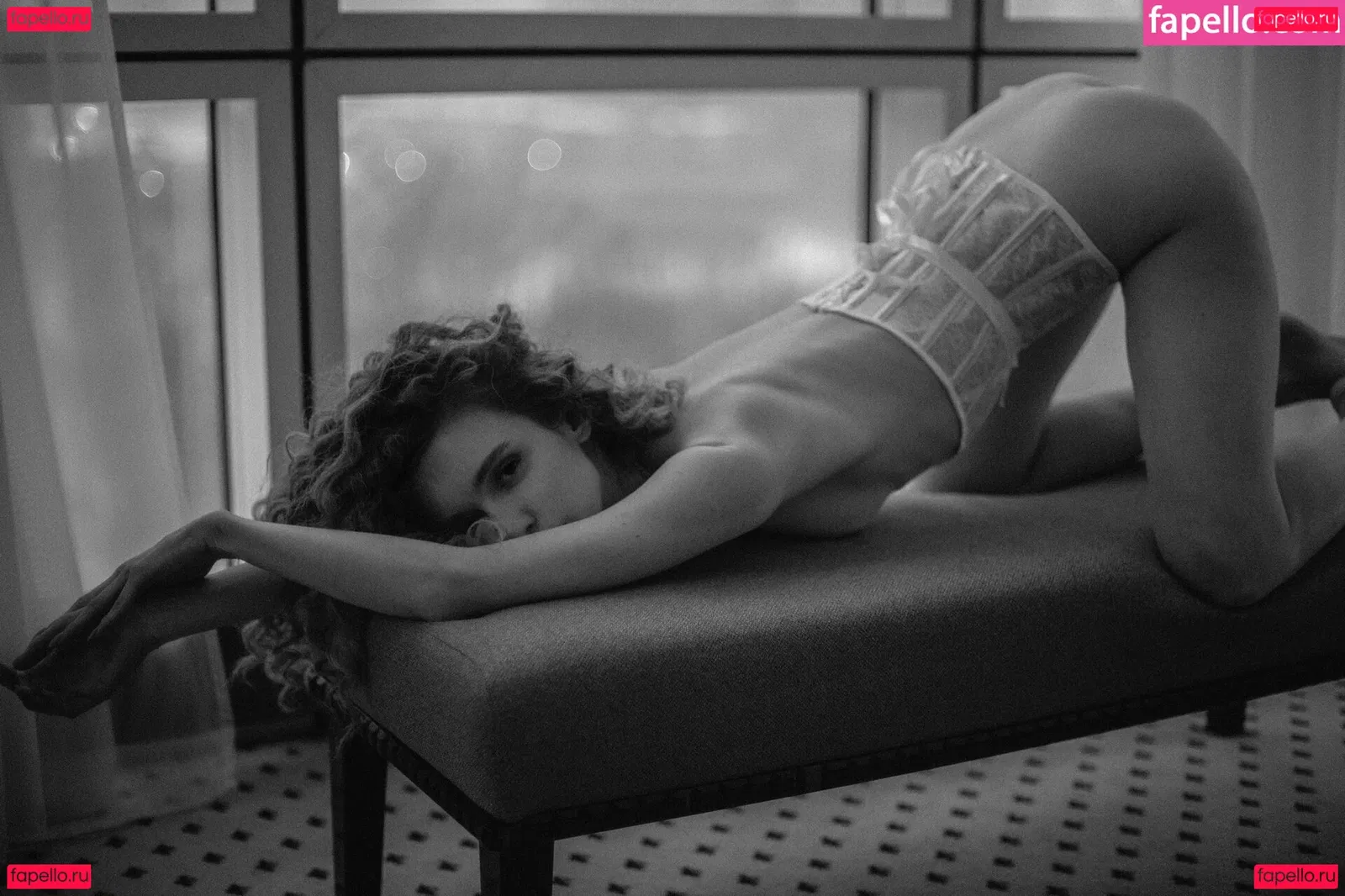 Anna Tsaralunga Onlyfans Photo Gallery 