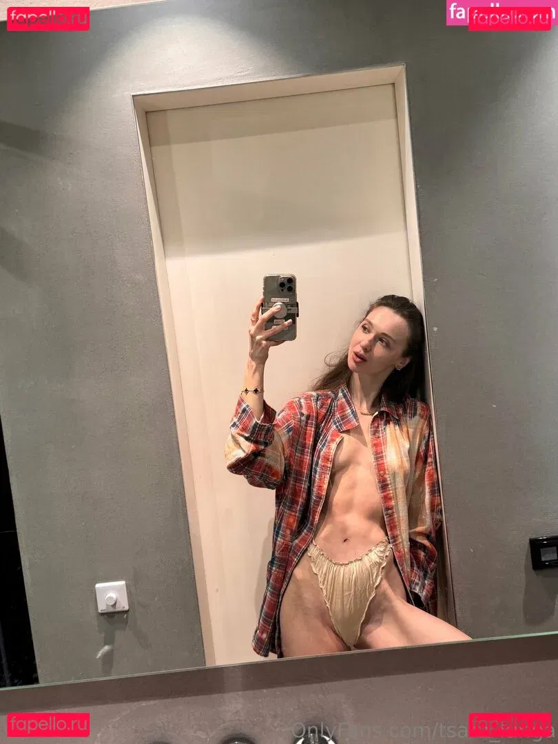 Anna Tsaralunga Onlyfans Photo Gallery 