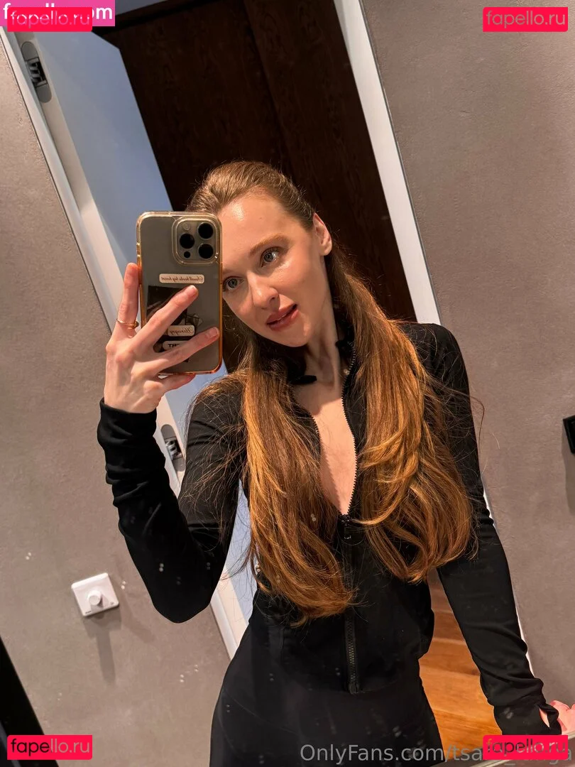 Anna Tsaralunga Onlyfans Photo Gallery 