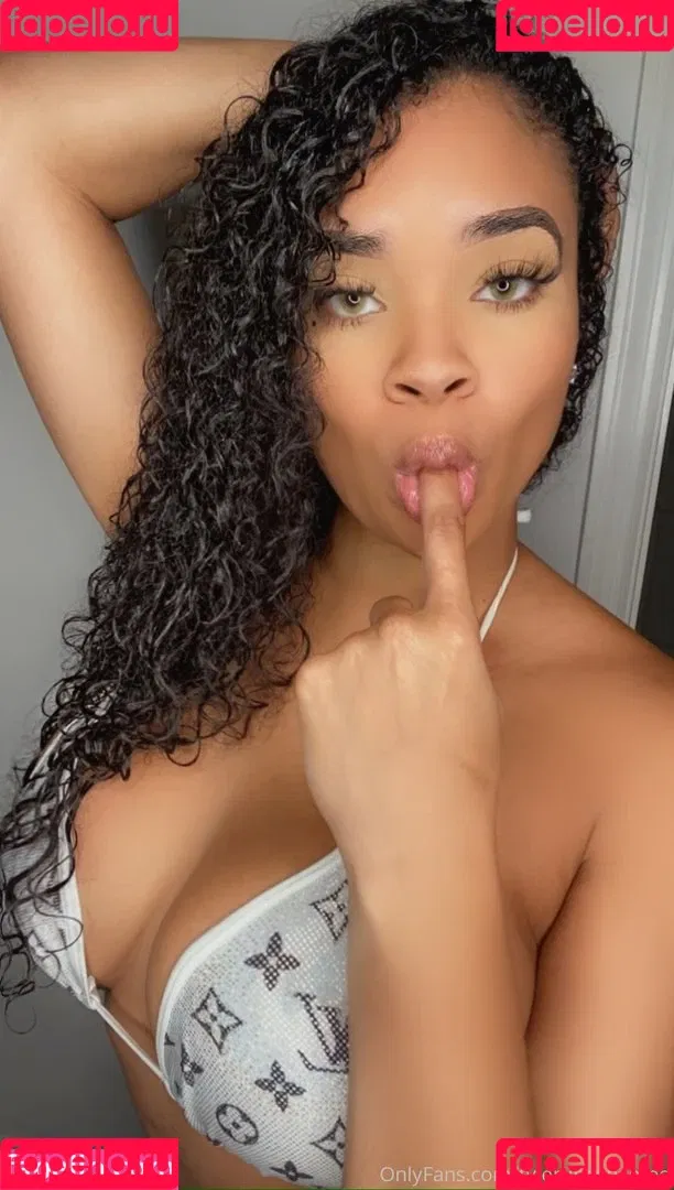 TylerUncensored Onlyfans Photo Gallery 