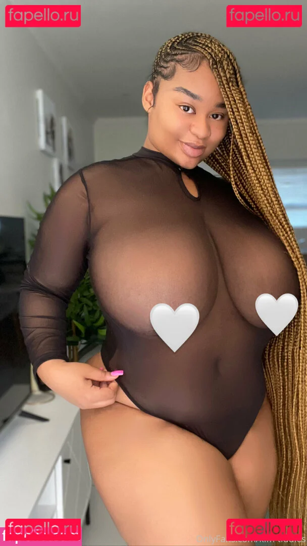 Kim Tiddies Onlyfans Photo Gallery 