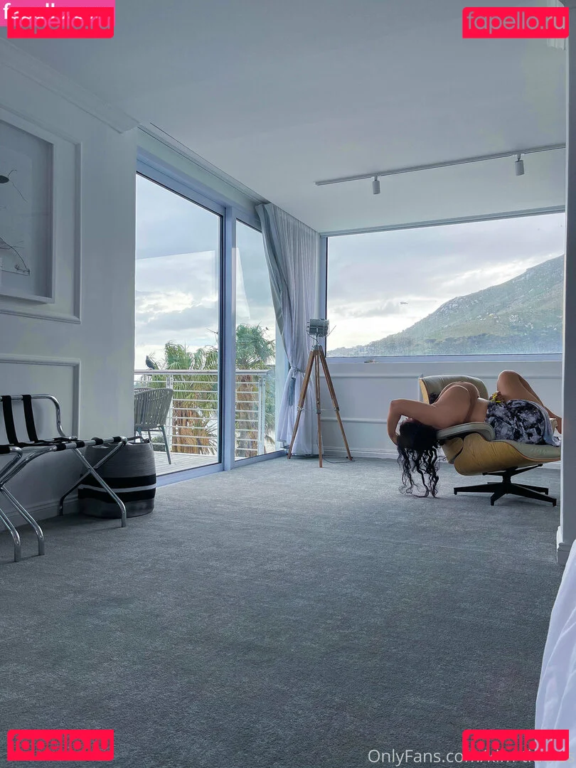 Kim Tiddies Onlyfans Photo Gallery 