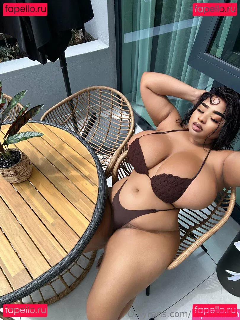 Kim Tiddies Onlyfans Photo Gallery 