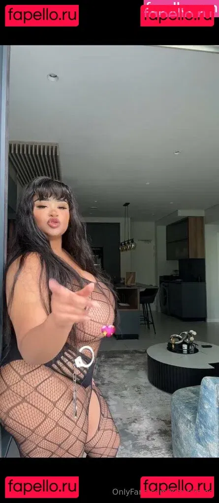 Kim Tiddies Onlyfans Photo Gallery 