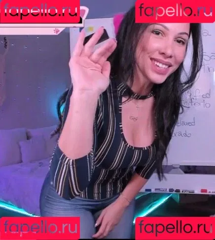 MissBella Onlyfans Photo Gallery 