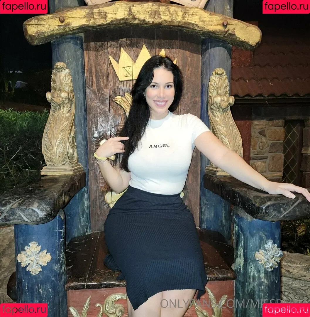 MissBella Onlyfans Photo Gallery 
