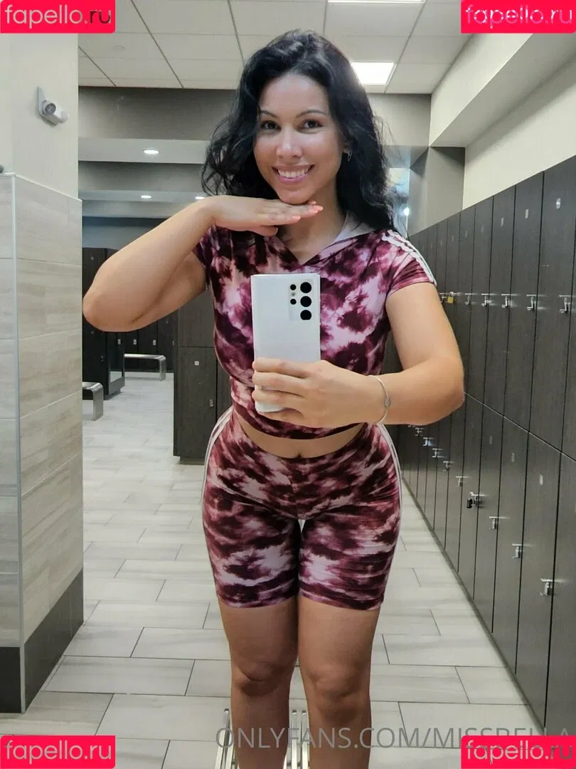 MissBella Onlyfans Photo Gallery 