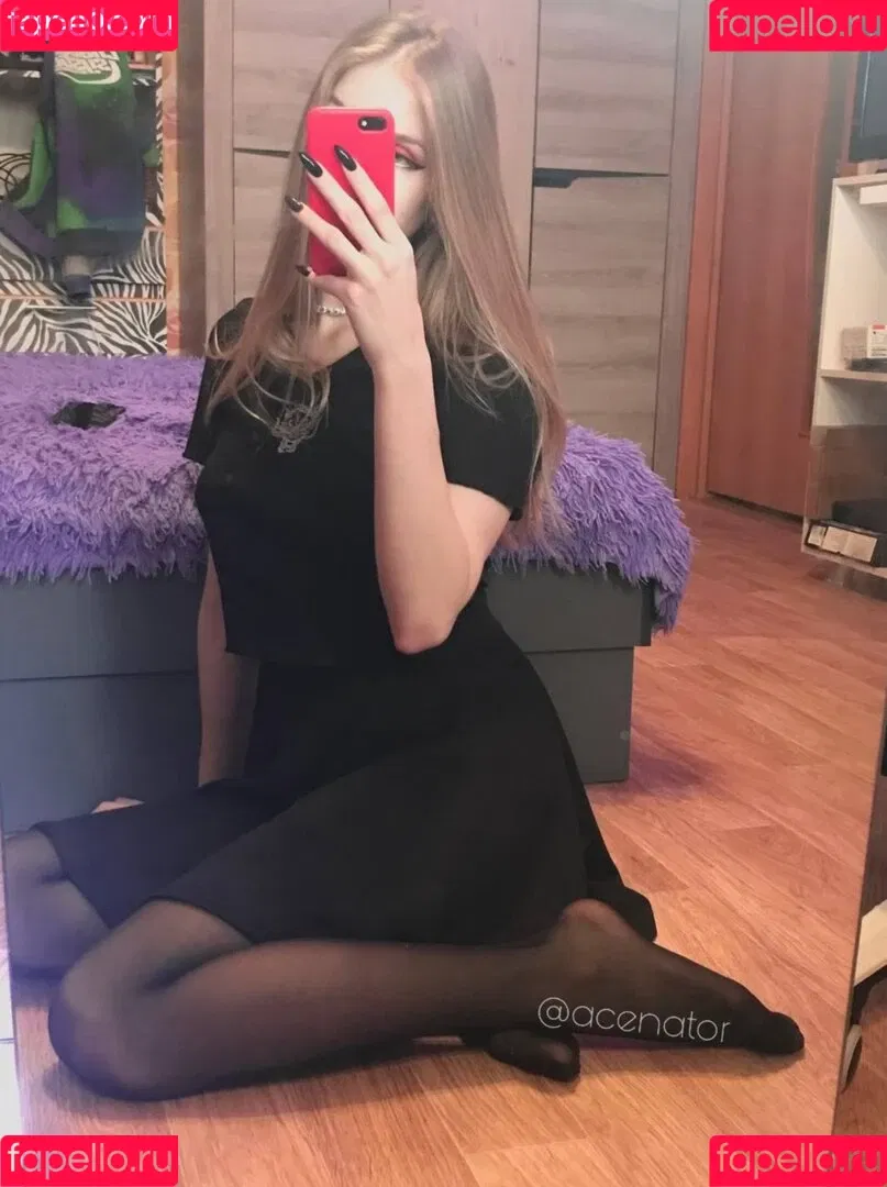 acenat0r Onlyfans Photo Gallery 