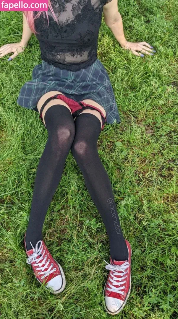 acenat0r Onlyfans Photo Gallery 