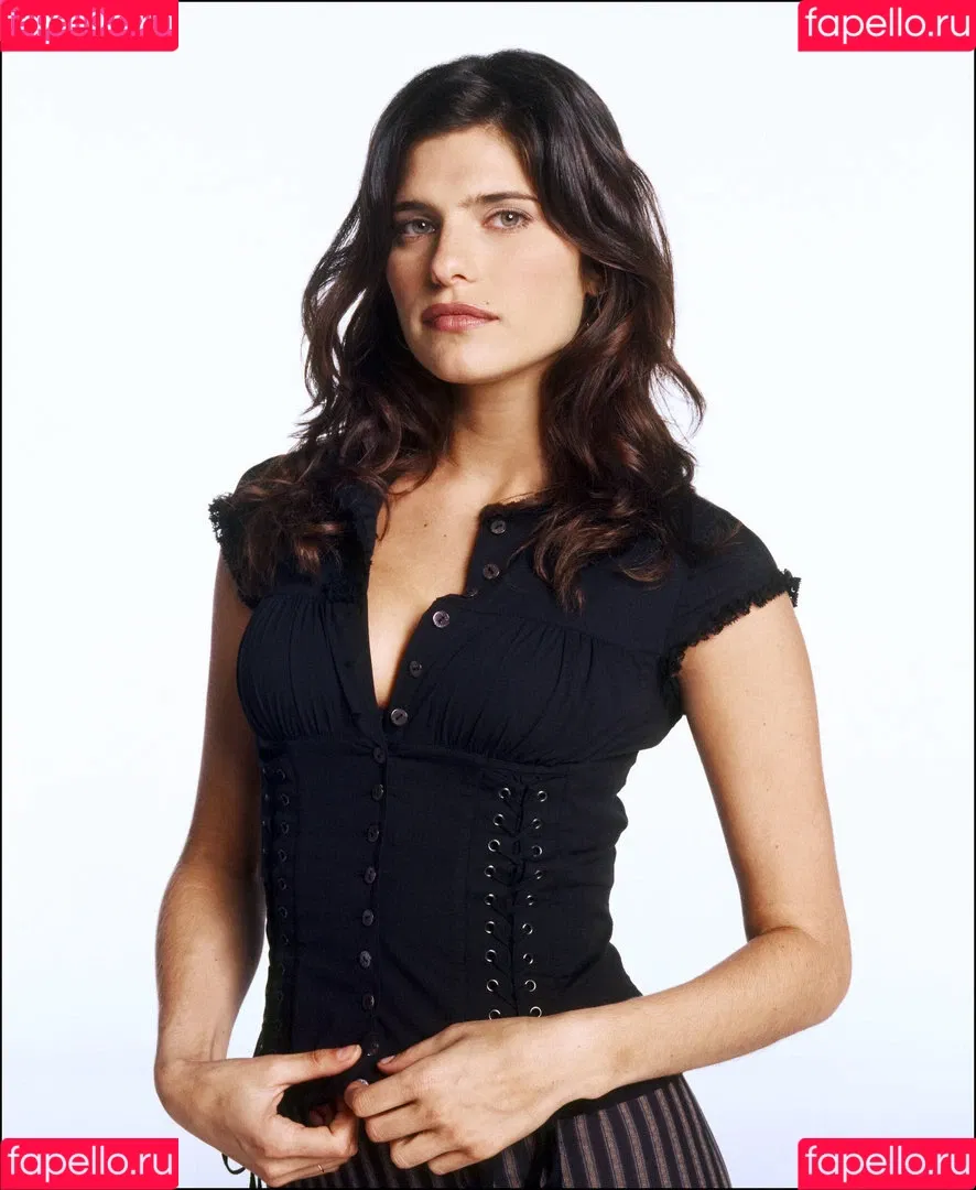 Lake Bell Onlyfans Photo Gallery 