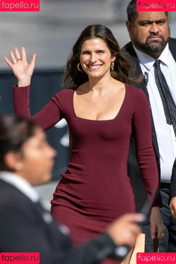 Lake Bell Onlyfans Photo Gallery 