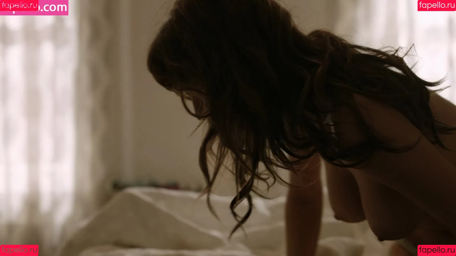 Lake Bell Onlyfans Photo Gallery 