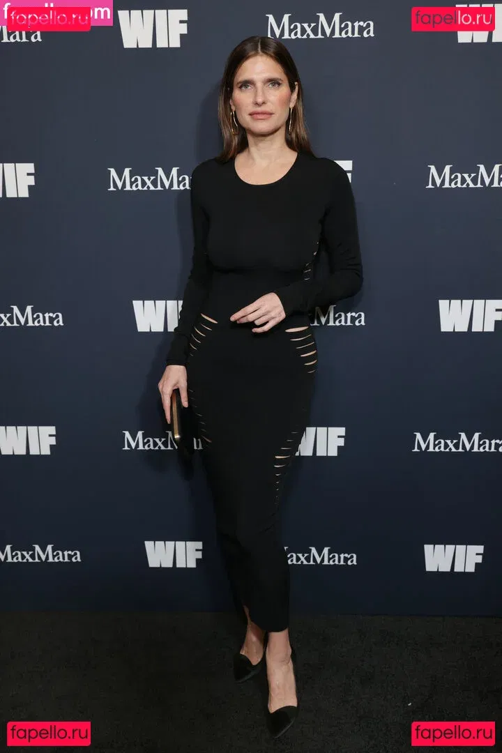 Lake Bell Onlyfans Photo Gallery 