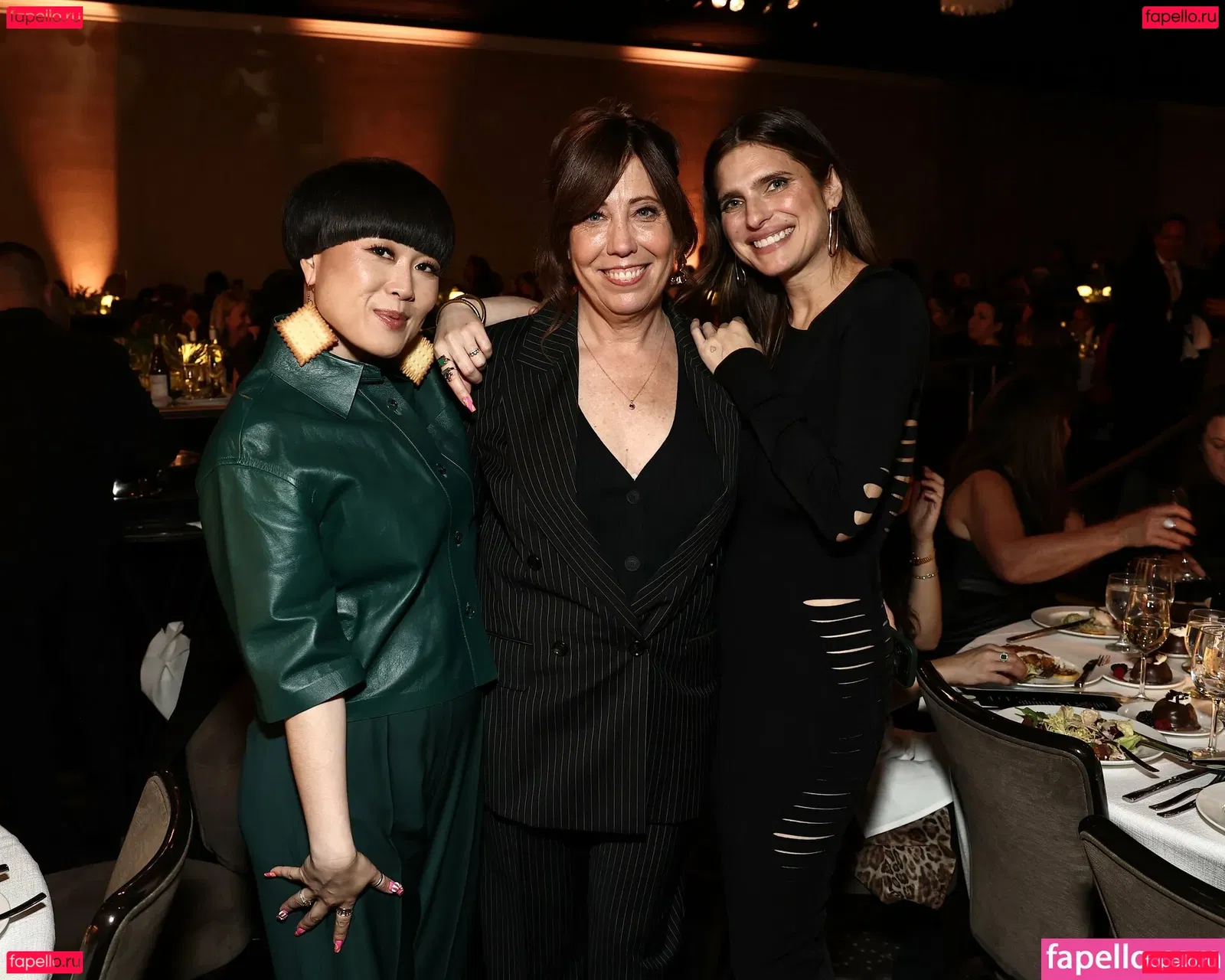 Lake Bell Onlyfans Photo Gallery 