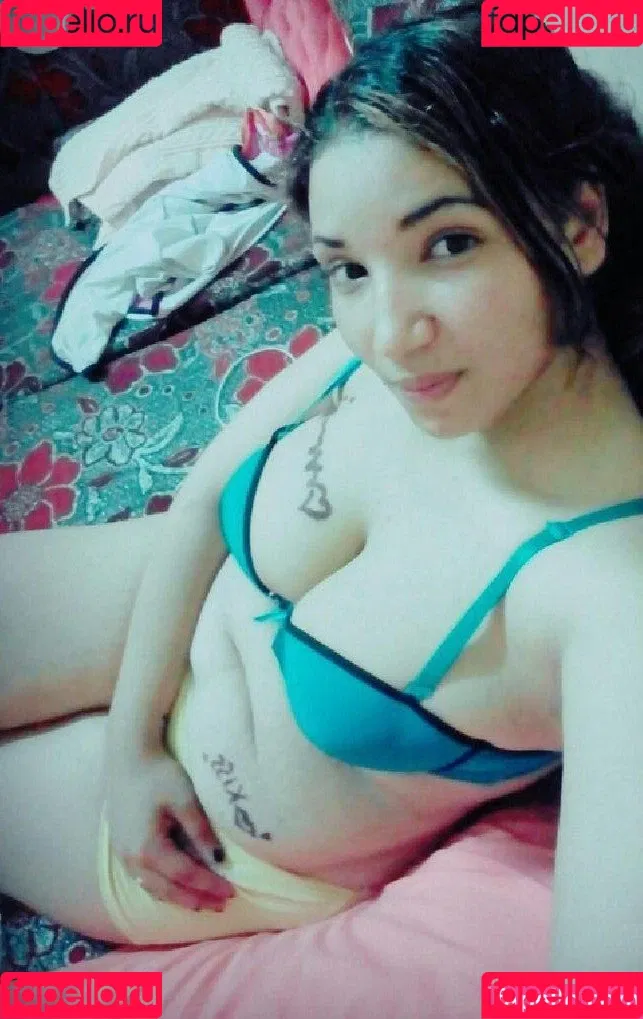 Om Islam Onlyfans Photo Gallery 