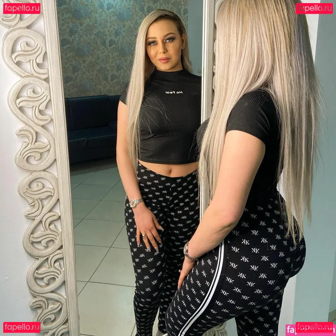 Om Islam Onlyfans Photo Gallery 