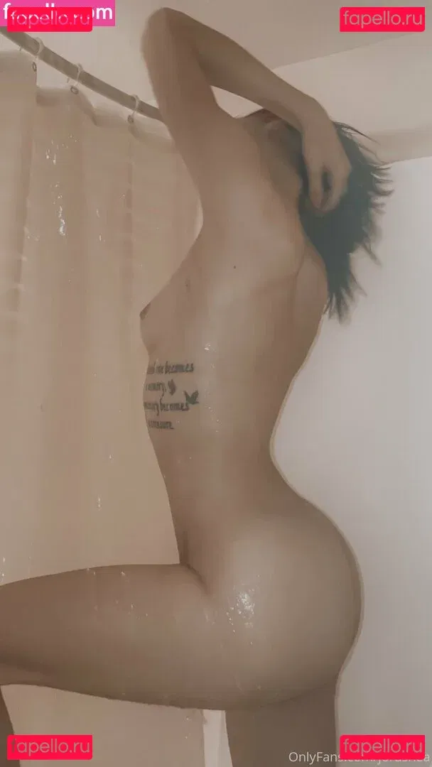 peachysheaa Onlyfans Photo Gallery 